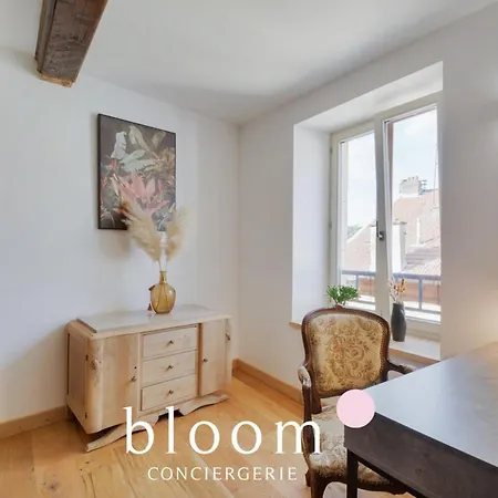 Magnifique Logement Vieille Appartement *